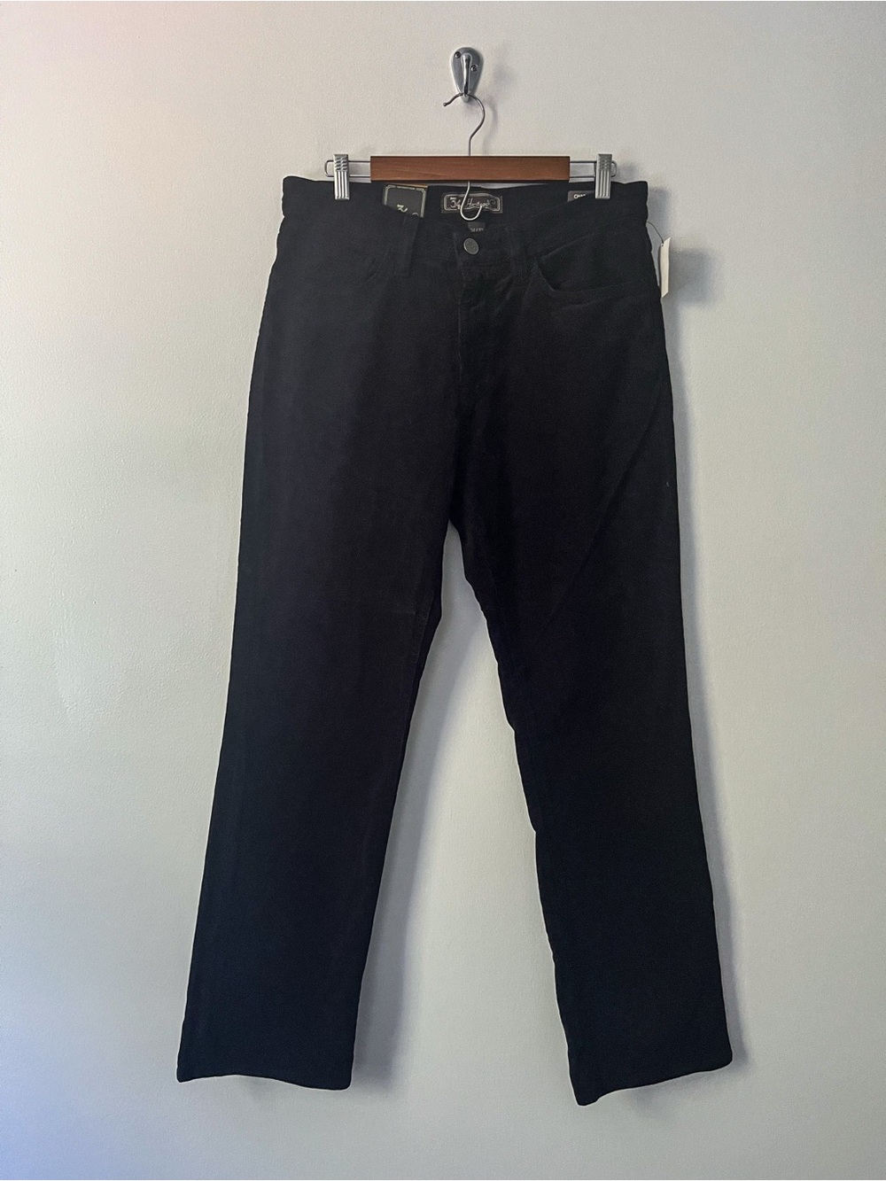 NEW 34 Heritage Charisma Black Corduroy Comfort Rise Classic Jeans 34 X 32